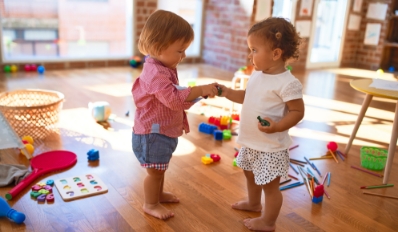 kids playing with bricks
